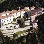 Ca' Serravalle 公寓 *